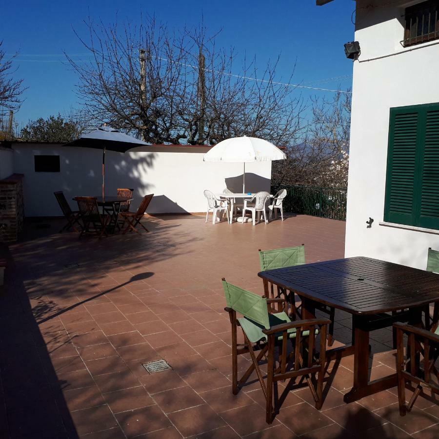 Il Ciliegio Del Pellegrino Apartment Gubbio Exterior photo